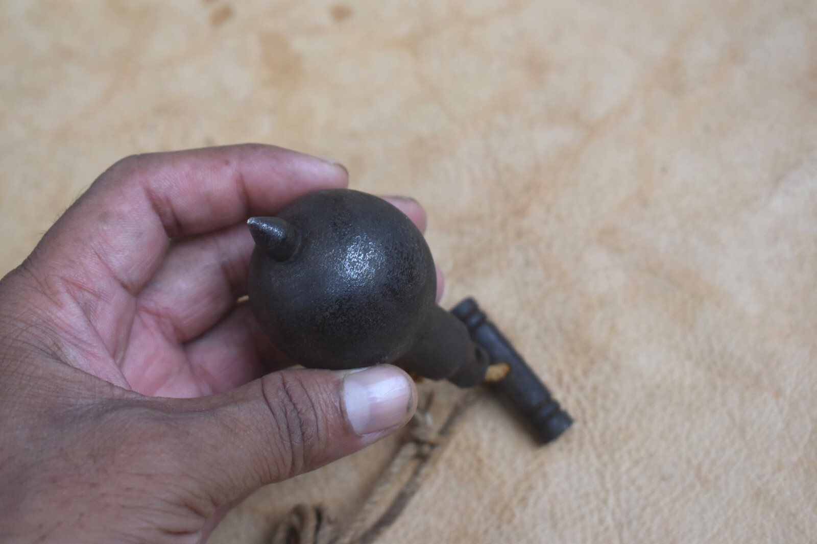Vintage collectible iron leveling plumb bob rustic tool salvage farm barn decor