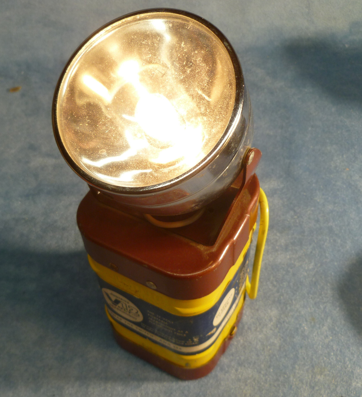 Justrite 2209-1 Searchlight Flashlight 12 VOlt 1950s Vintage