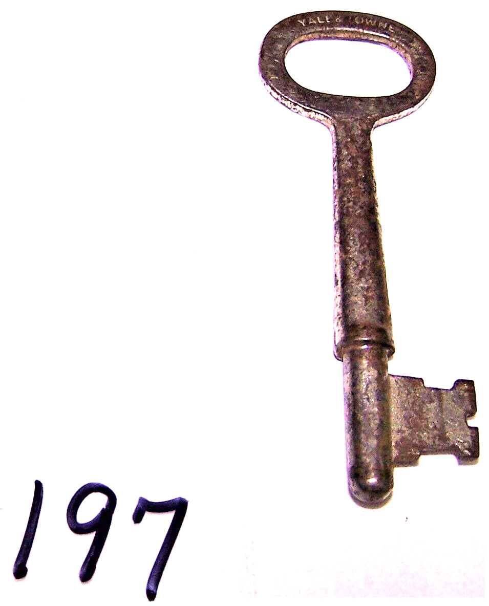 Vintage Skeleton Keys (197) As Pictured