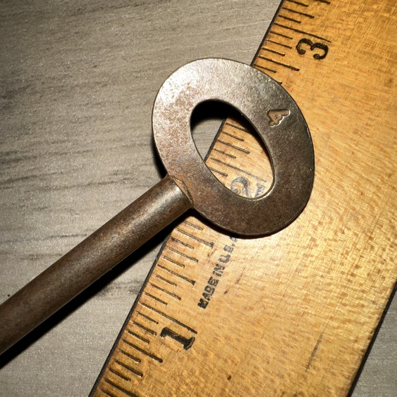 Antique Yale Skeleton Key Solid Barrel #4 Unique Shape 4 inch