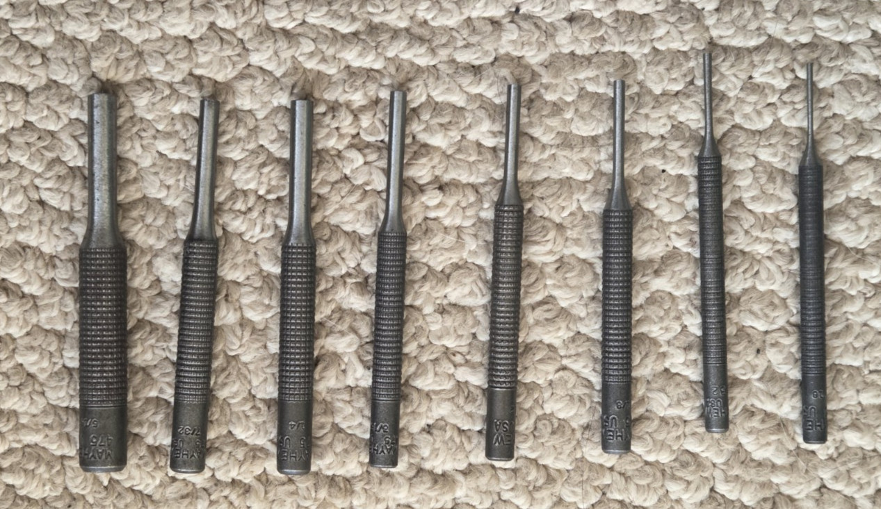 Mayhew Pin Punch Set Made In USA 8 Piece Set With Pouch 480-K