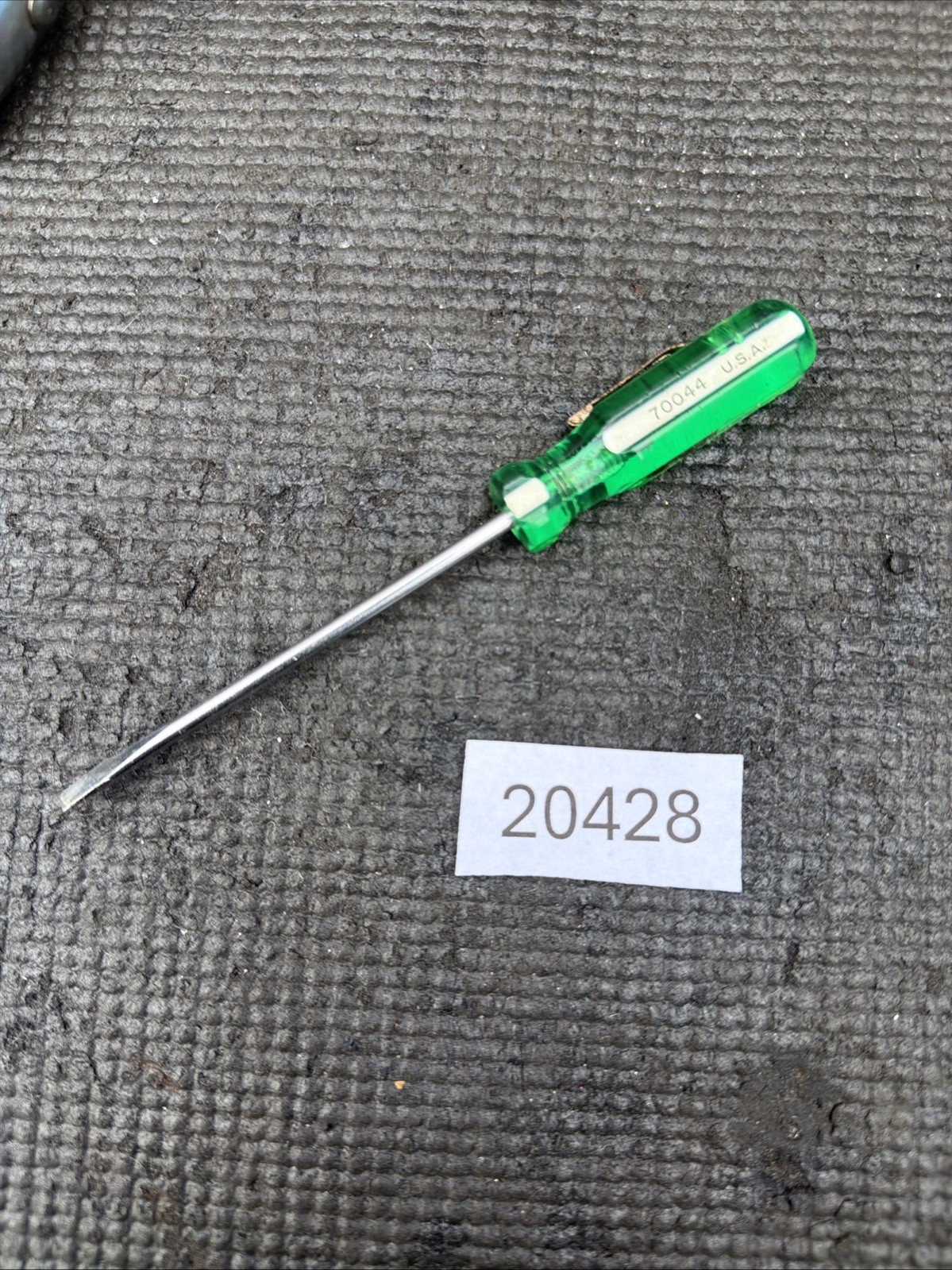 S-K Screwdriver 70044 1/8″ Tip x 3-1/4″ Steel, USA