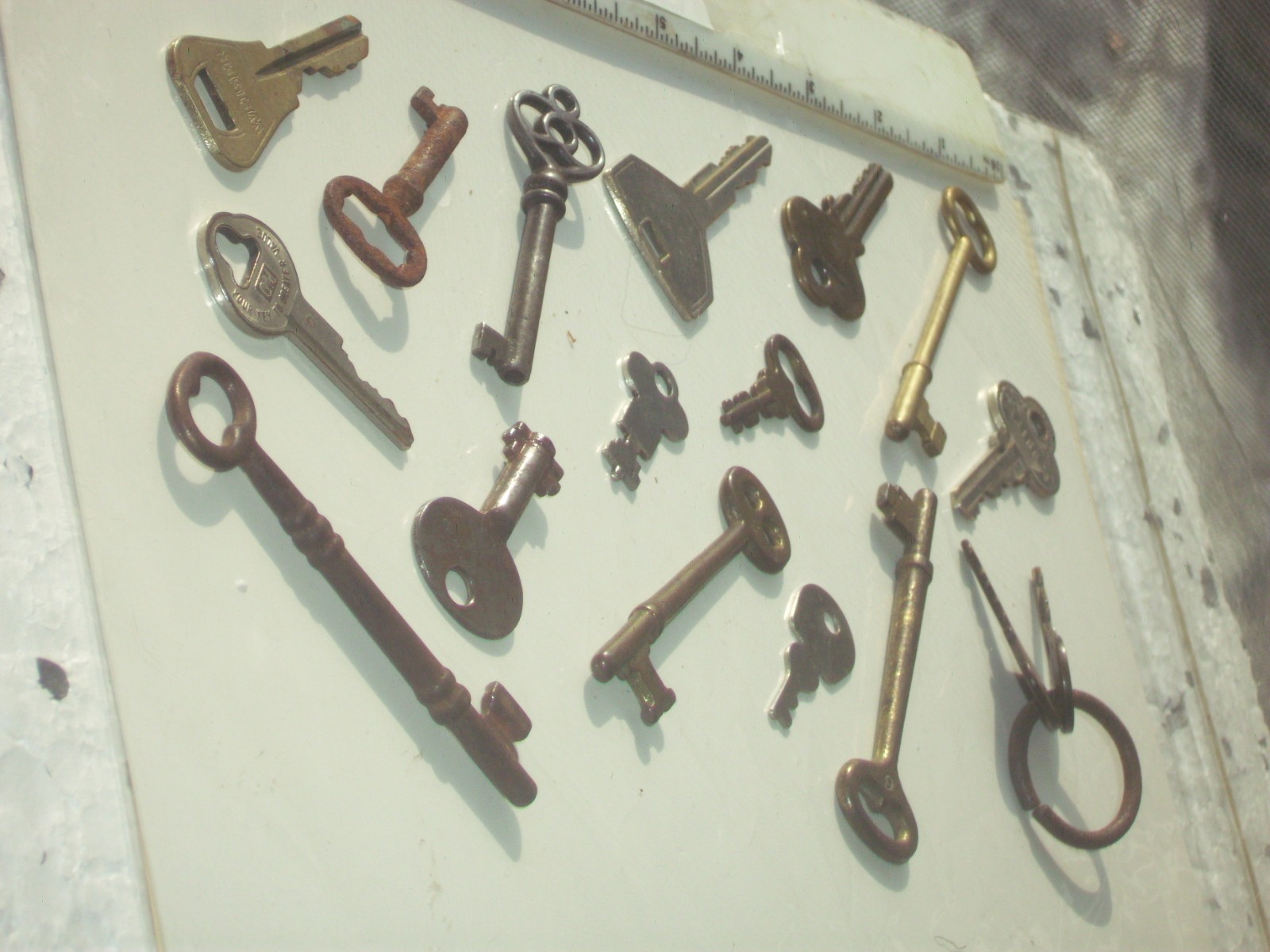 vintage mix 17 keys lot, skeleton, barrow, cabnet, lock, other Solid Steel