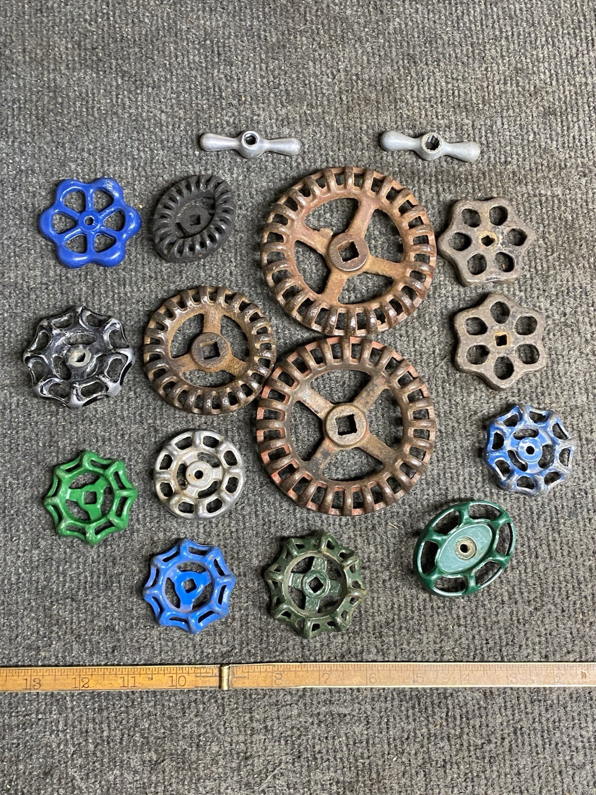 16 Vintage Cast Iron And Metal Steam Valve Handles Steampunk Flowers
