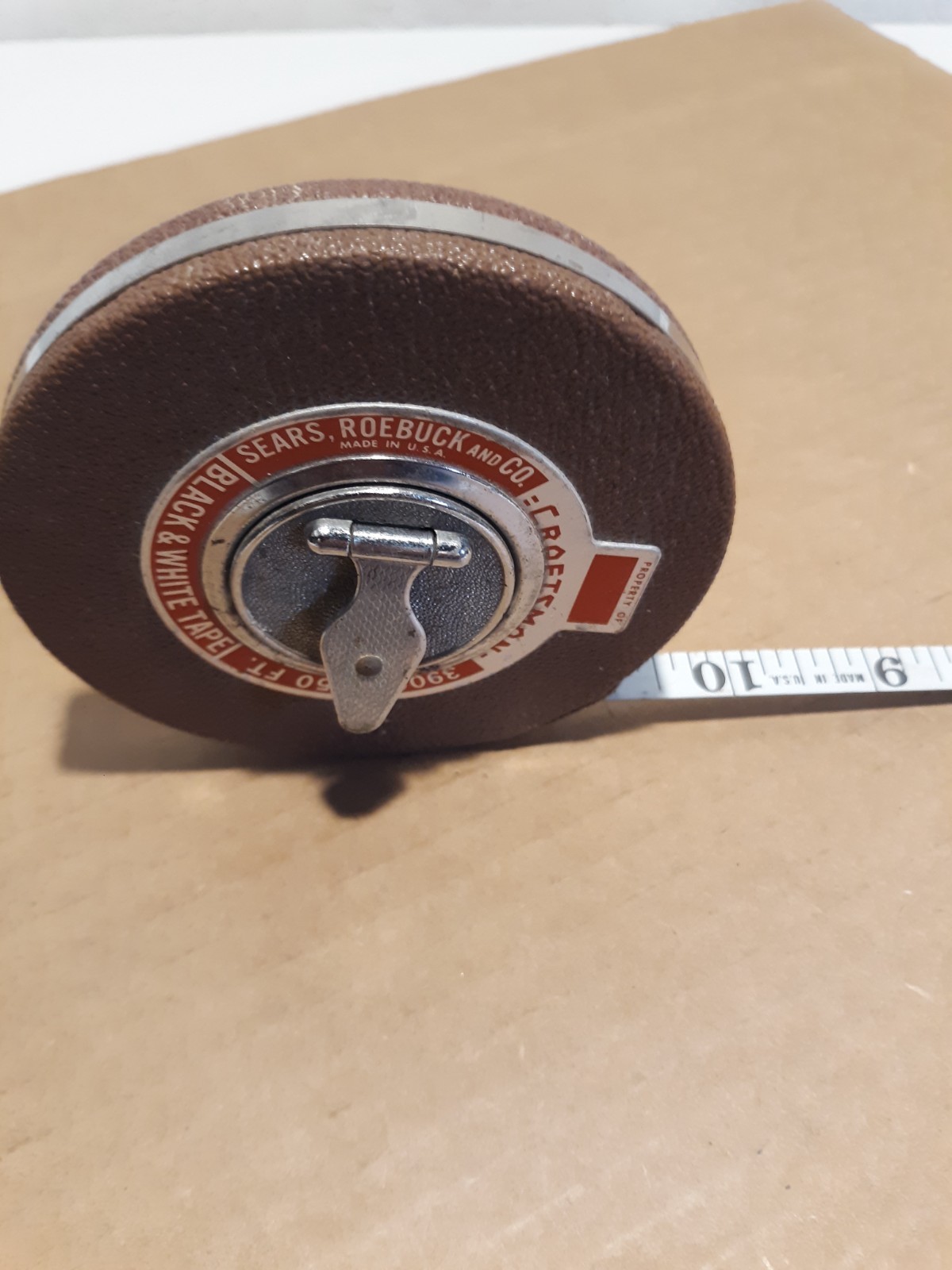Vintage Craftsman Sears and Roebuck 50′ Black and White Tape Measure 39001 Brown