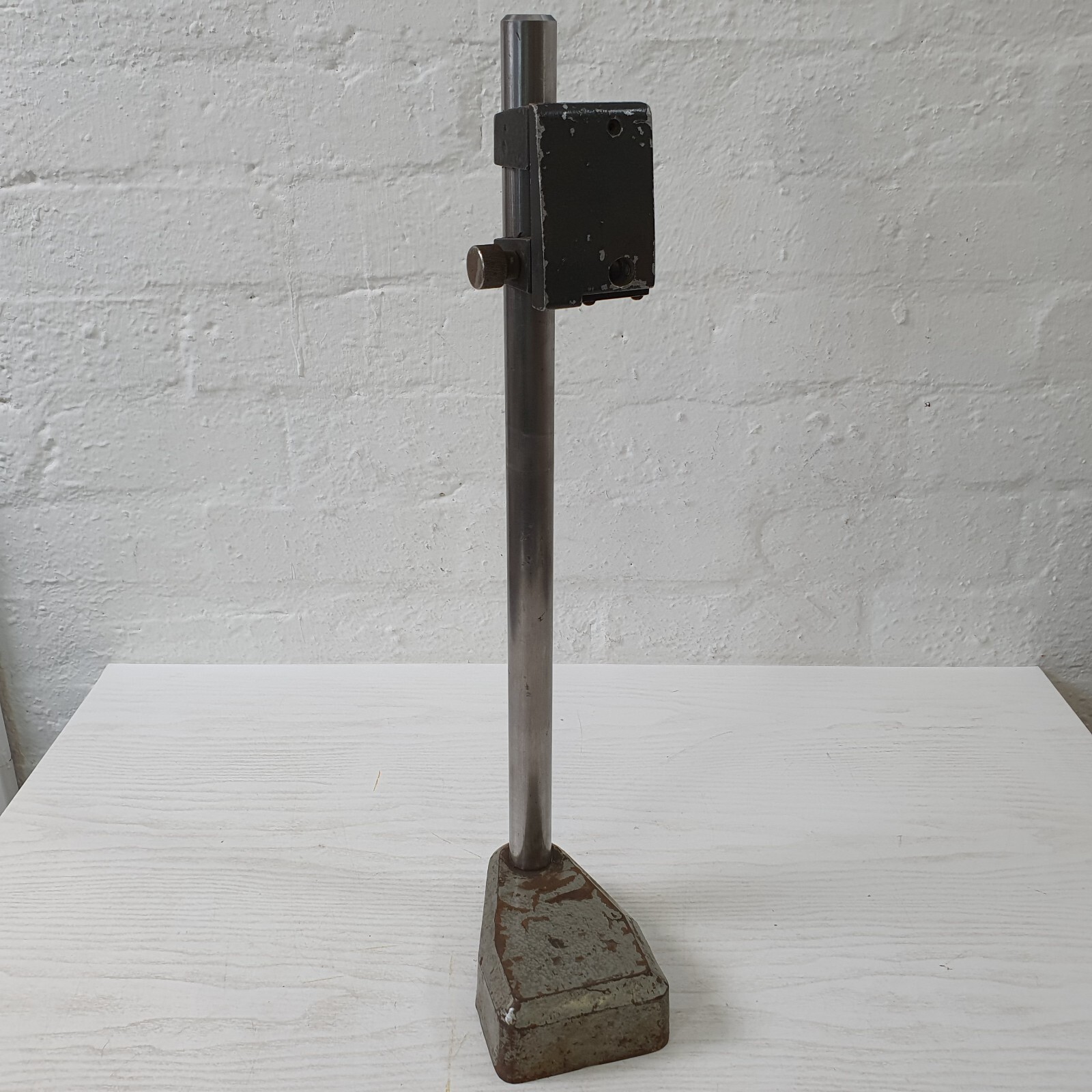 Indicator Block Stand 500mm – S41