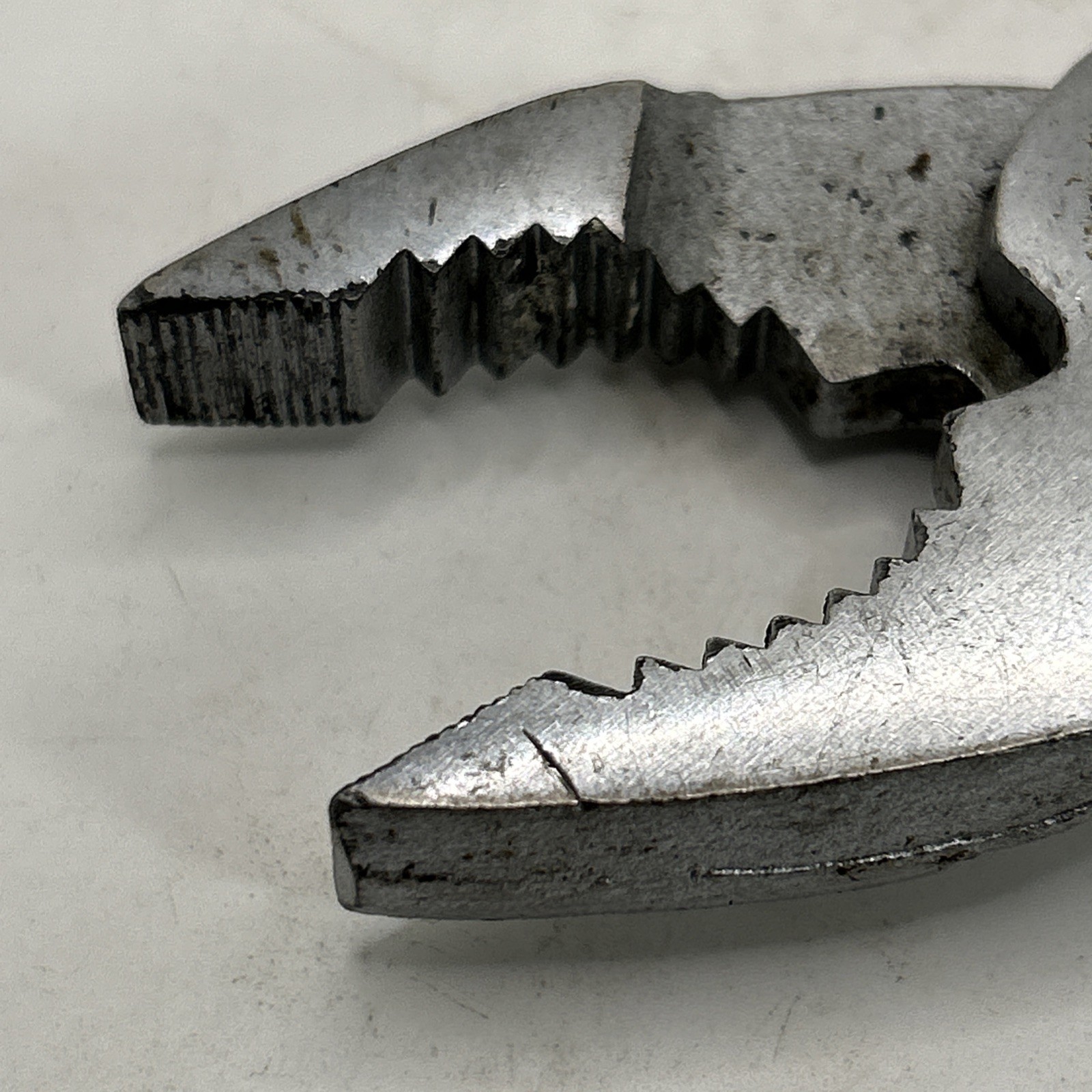 Vintage Penens Corp 3148 8″ Pliers Chicago USA
