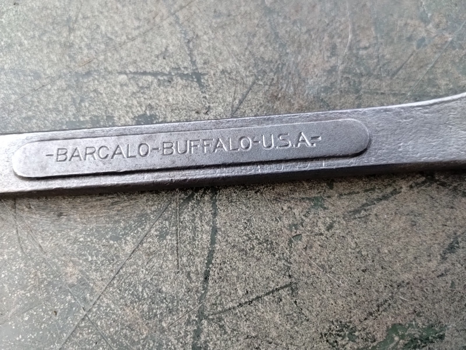 VINTAGE BARCALO BUFFALO NY, 5/8″ COMBINATION WRENCH, “QUALITY MADE, IN USA”!
