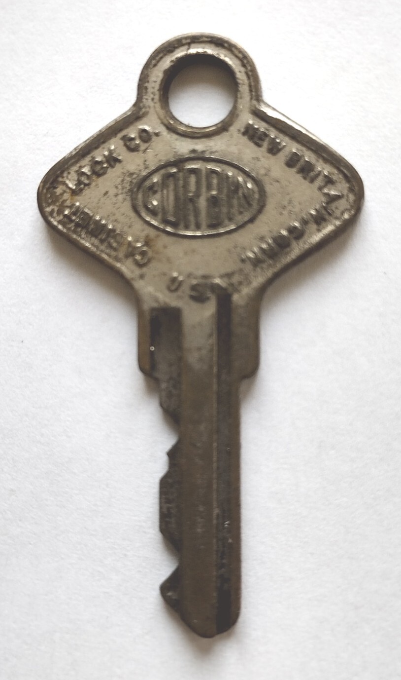 Vintage Key CORBIN BGM72 New Britain CT Appx 1-3/4″ Replacement Locks Steampunk