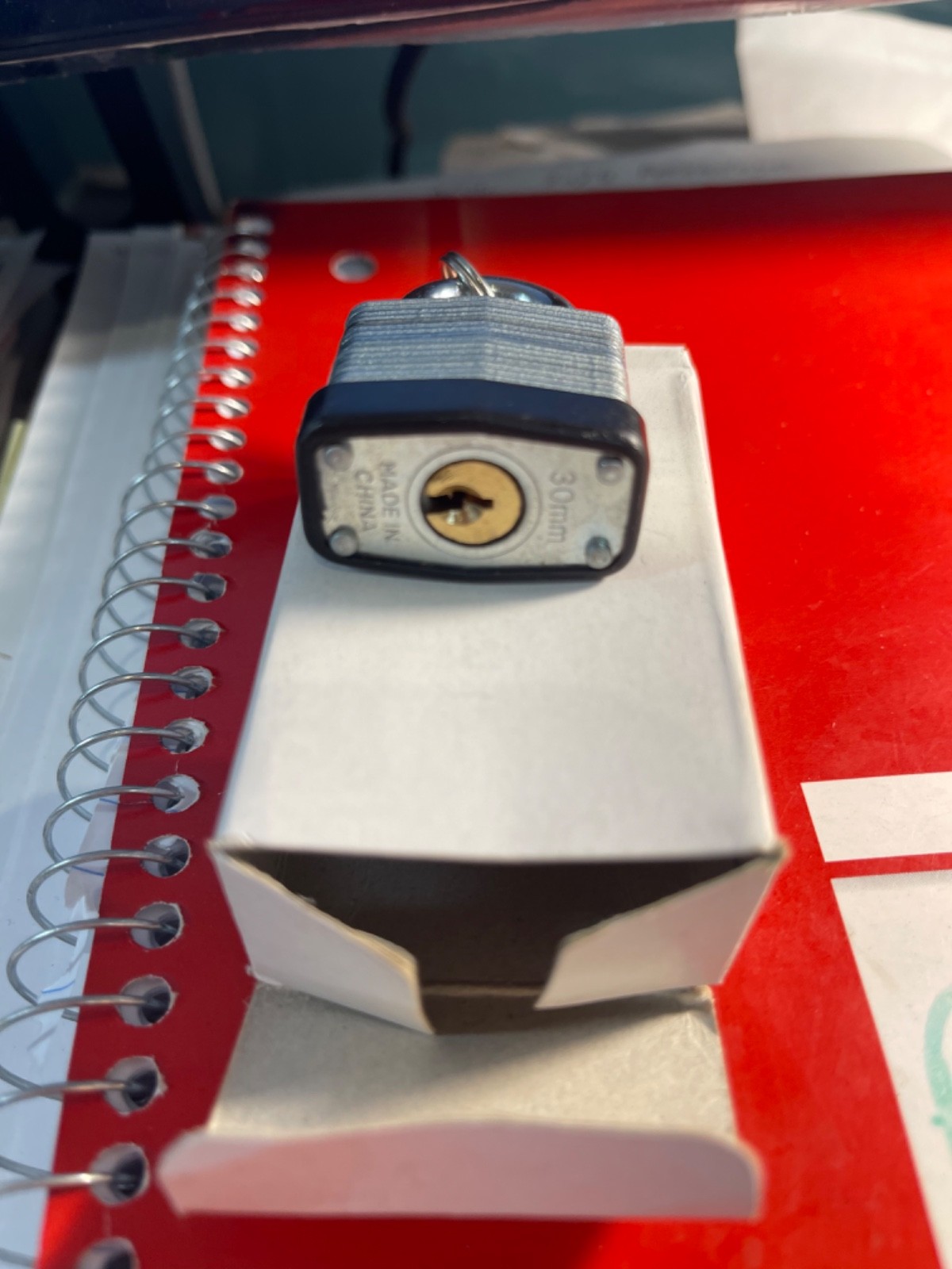 master lock with key 30mm