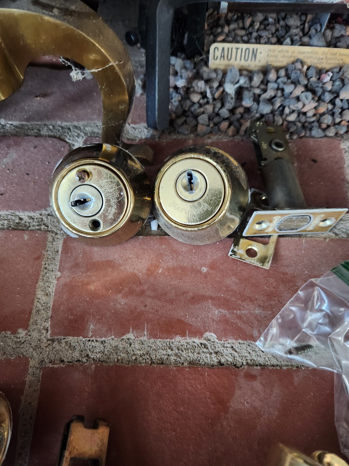 Used Kwikset Doorknob With Deadbolt 2 Sets, One Deadbolt. Keyed The Same 3 keys