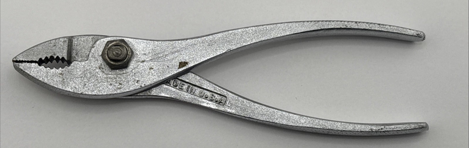Vintage Diamond and Horseshoe Duluth k-35 pliers CLEAN