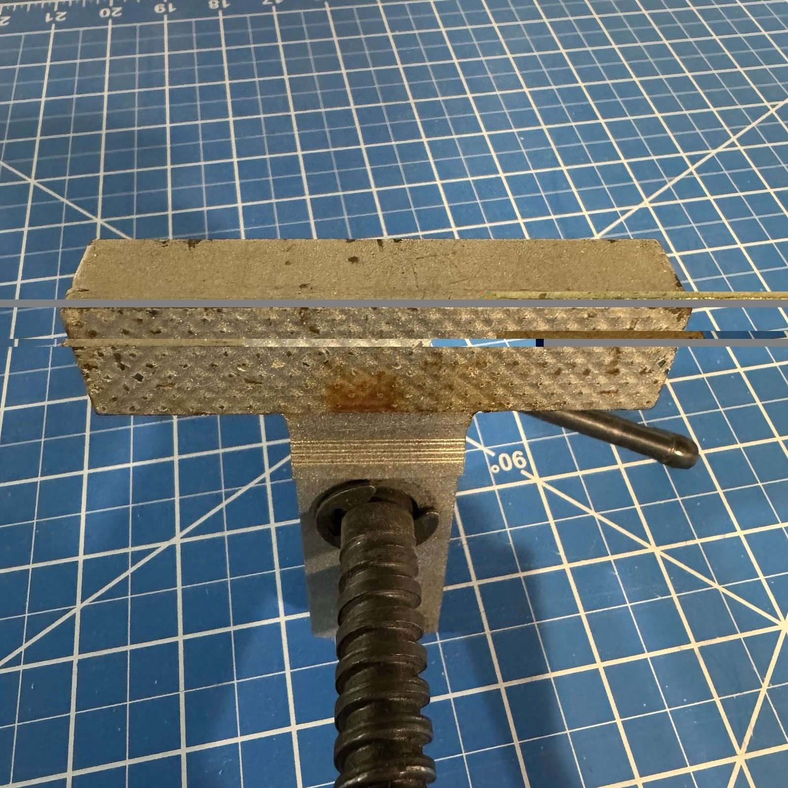 Columbian Vise A3-1/2 3 1/2” Bench Top Silver Gray