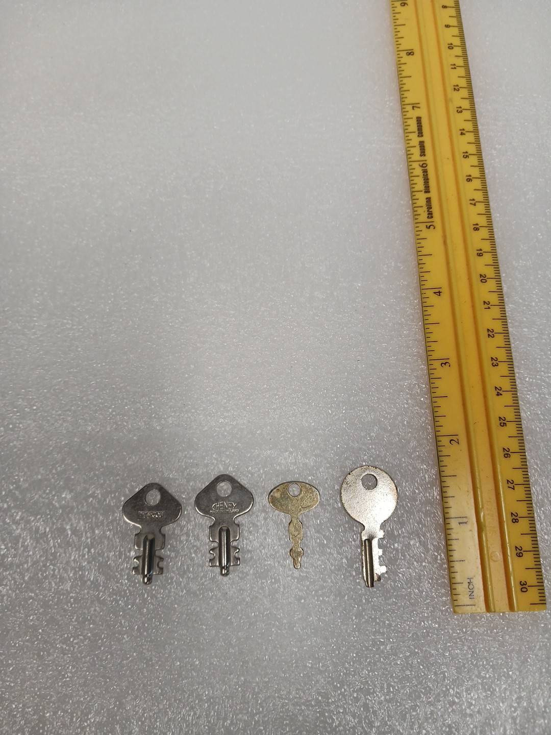 Vintage Cheney Made In England Lock Keys Randon Lock Key Lot