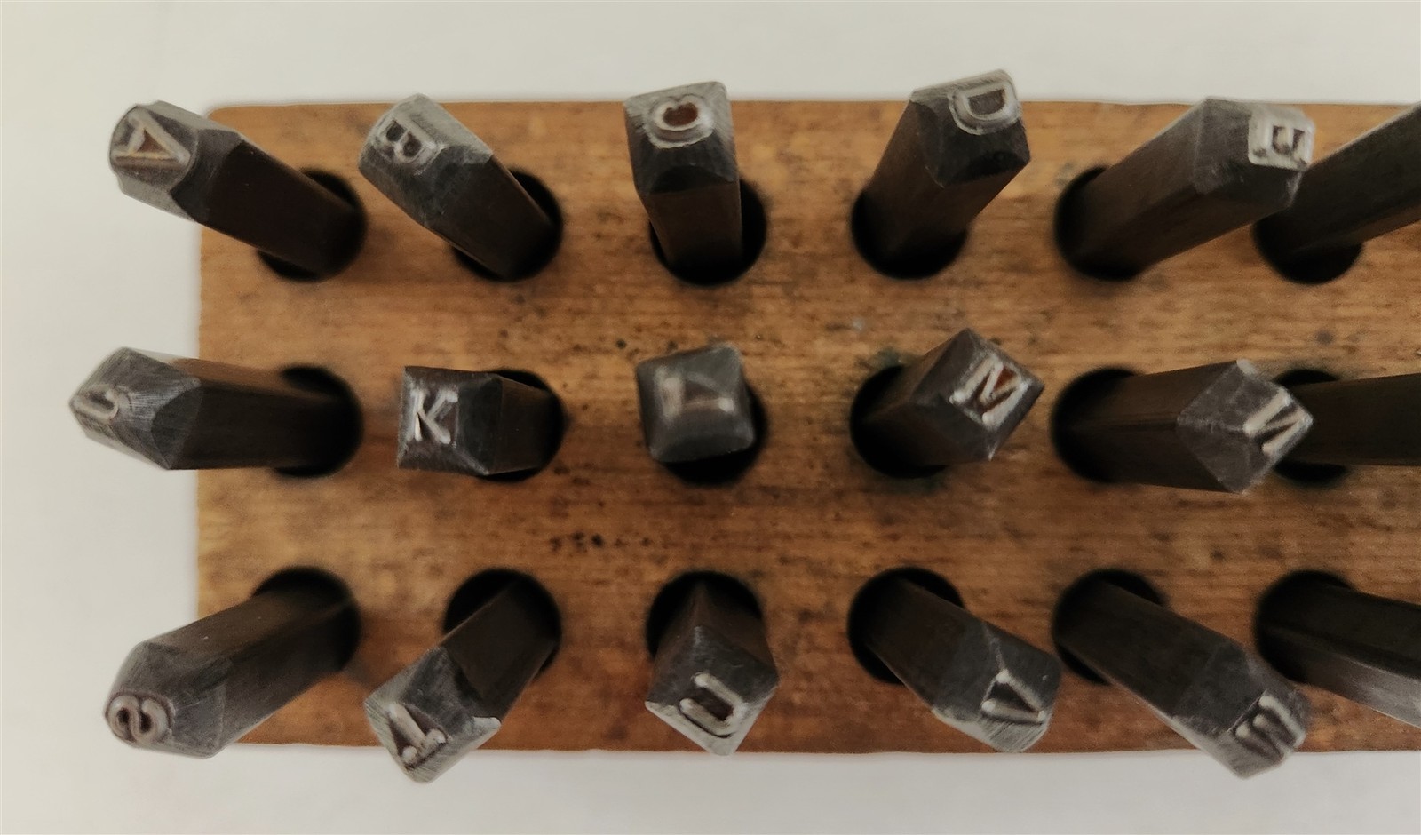 antique LEATHER WOODWORKING METAL tiny 1/8 ALPHABET letter STAMPS bits punches