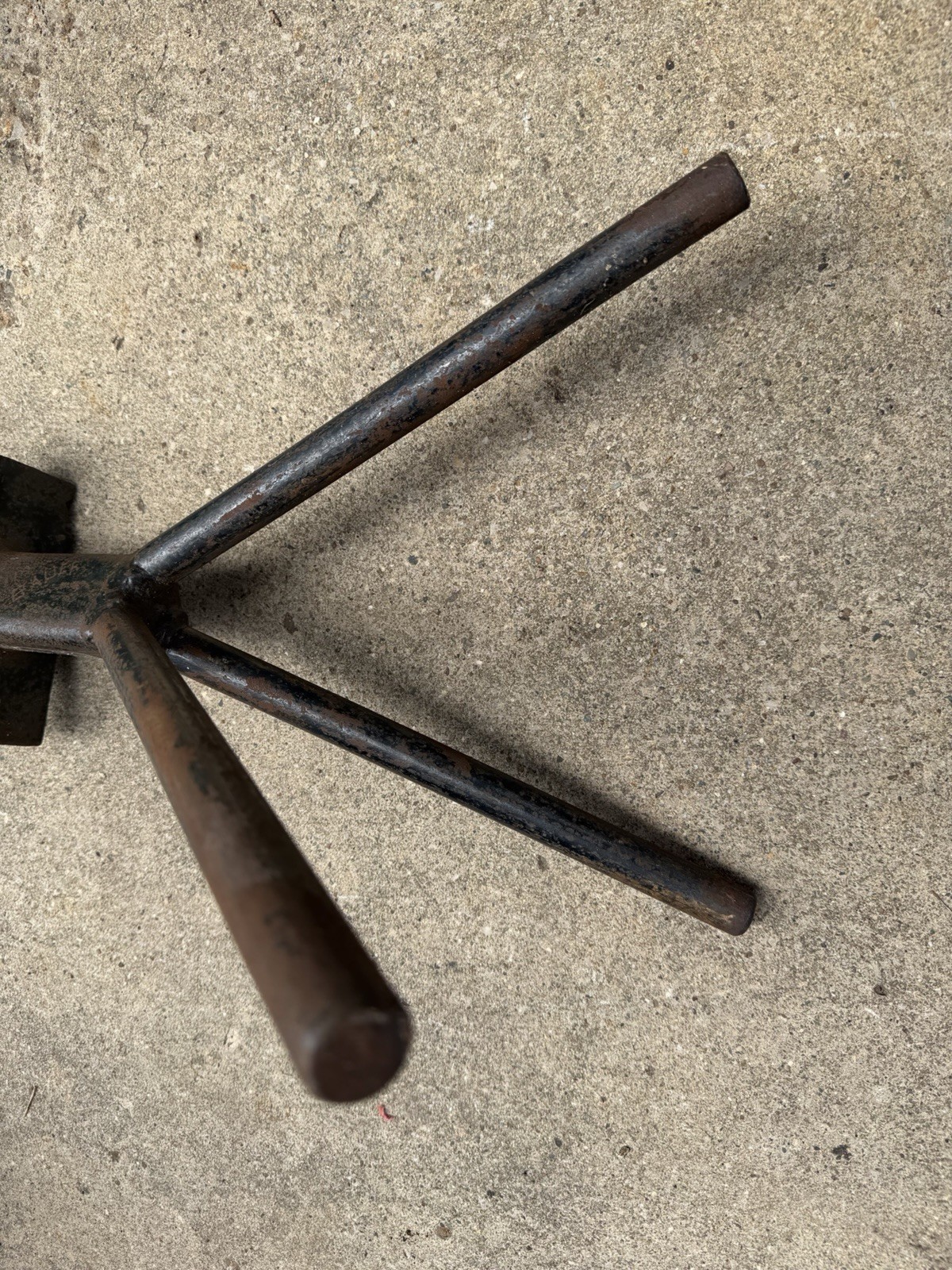 Vintage Blacksmith Valley Farrier Supply Anvil Horseshoeing Hoof Stall Jack 16lb