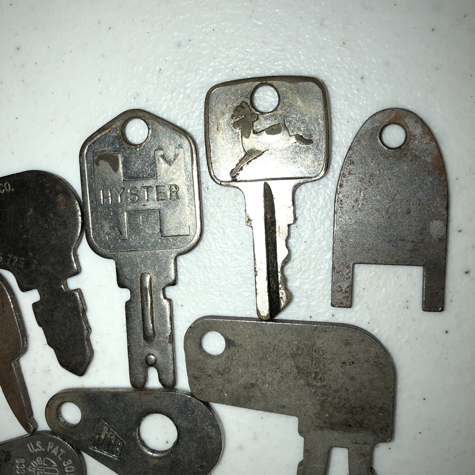 Vintage Keys Lot of 10 Dozer Key, John Deer, Hyster, Cole-Hersee, JCB, Ignition