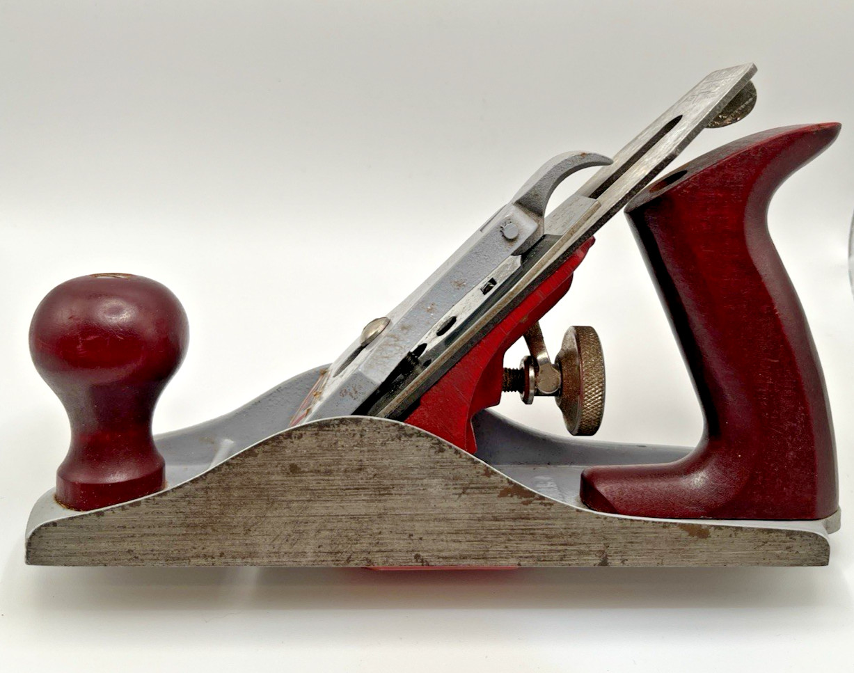 Vintage MILLERS FALLS Model 900 Bench Hand Plane Smooth Bottom IN BOX!