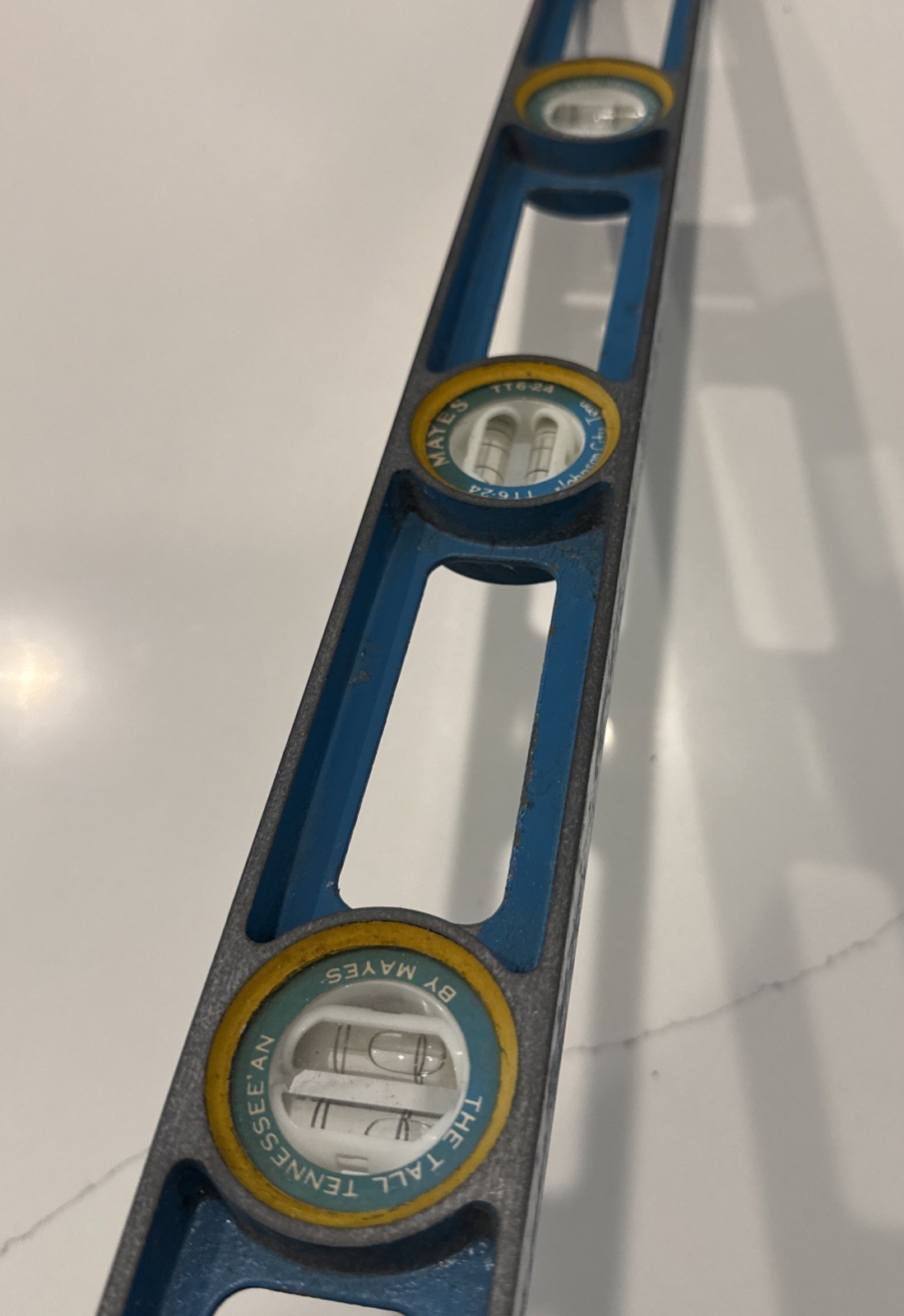 The Tall Tennessee’an by Mayes TT6-24″ Bubble Level Aluminum USA 24 Inch