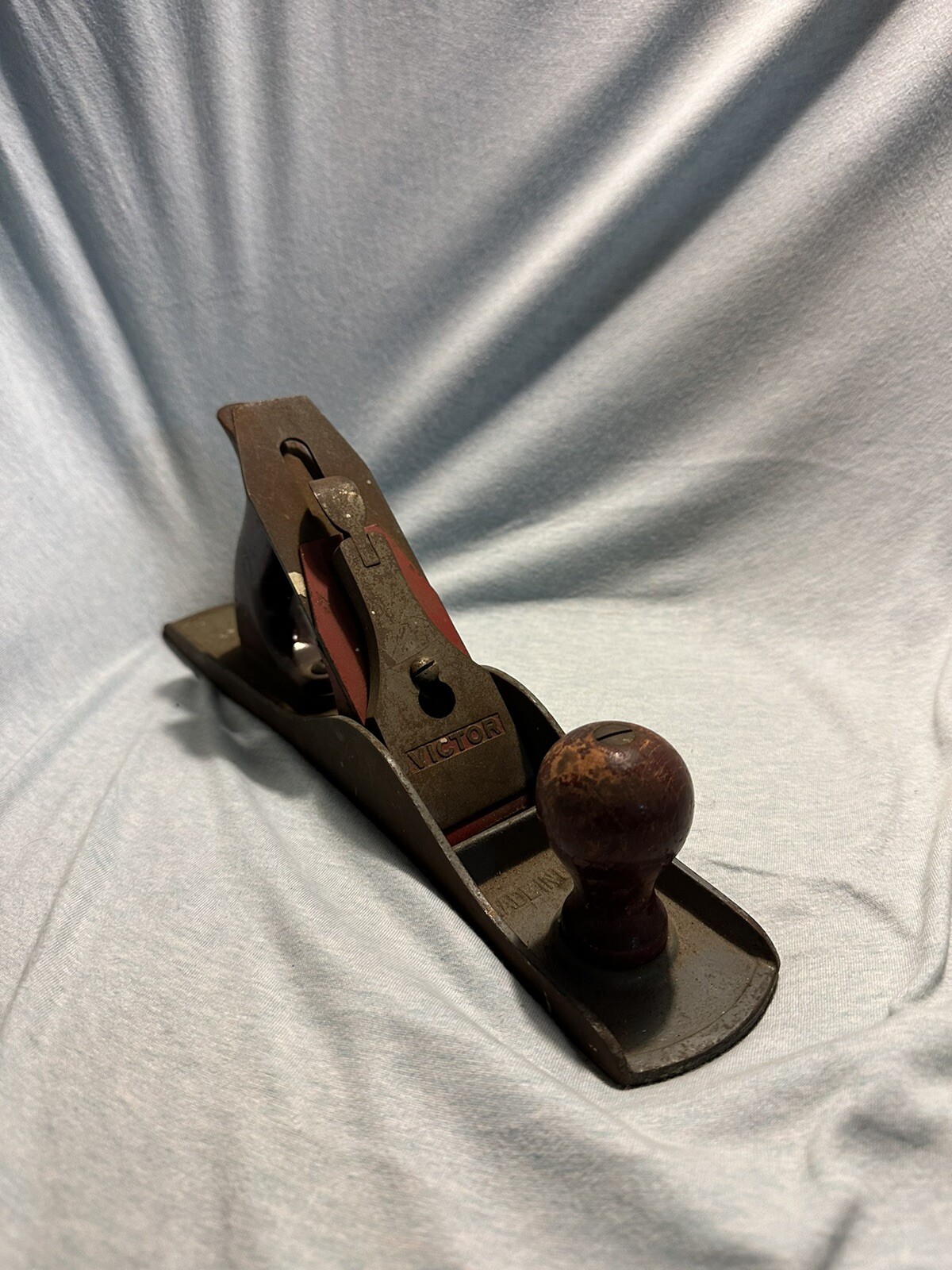 Vintage Victor by Stanley 14″ woodworking plane Original Condition Needs Sharpen