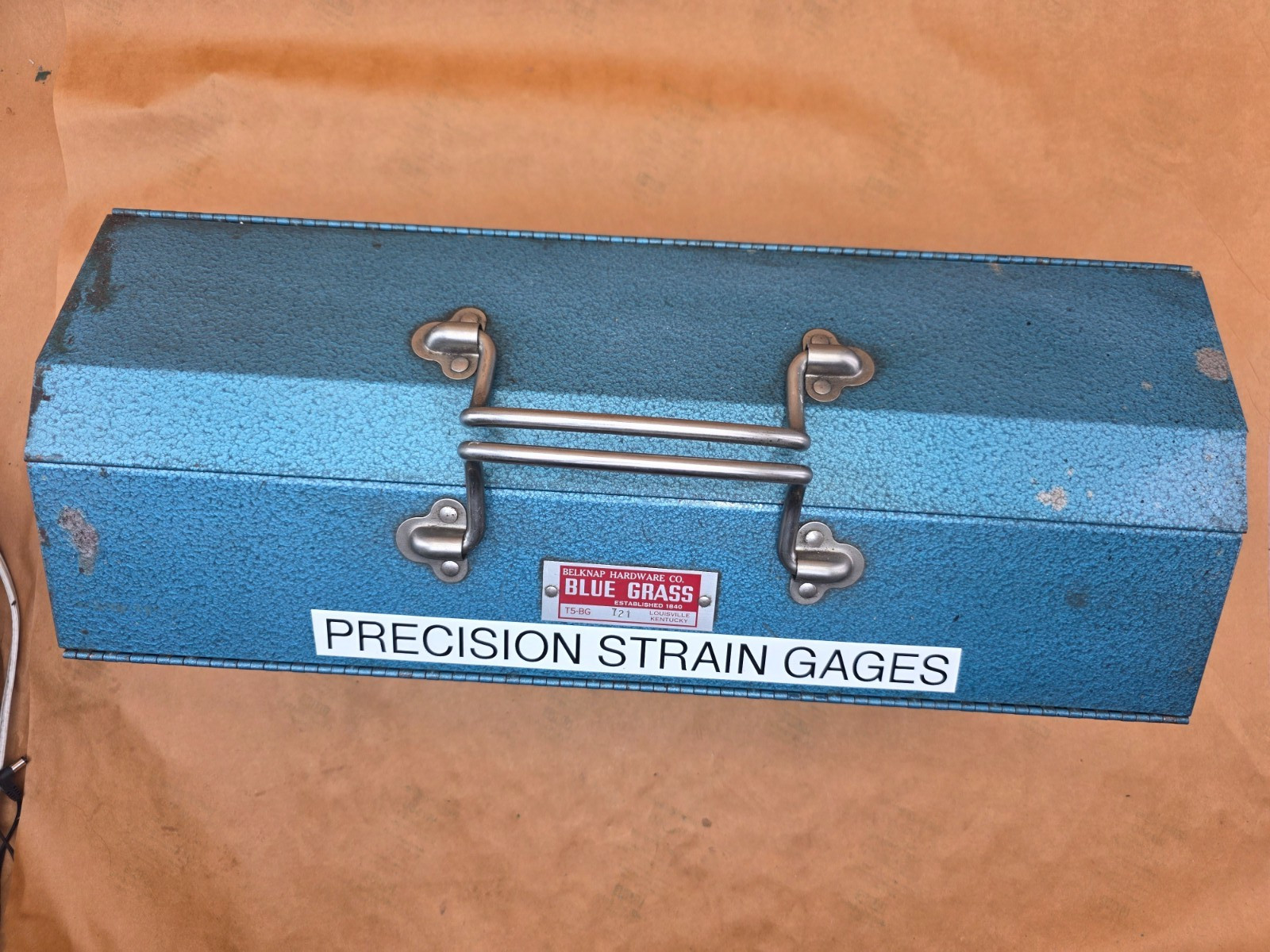 Vintage Belknap Blue Grass T5-BG 721 Tool Box 21 L X 9 W X 7.5 H