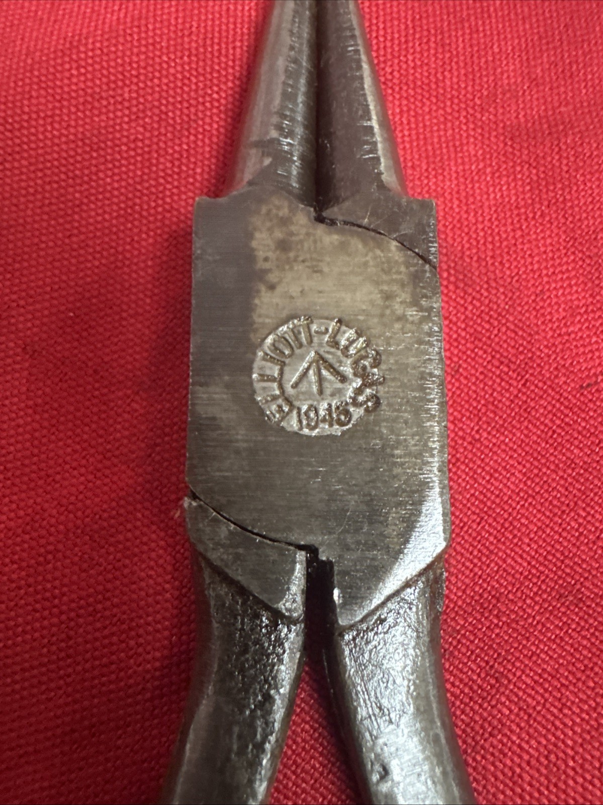 WW2 Military Elliot Lucas Dated 1945 Round Nose 6 Inch Pliers E003
