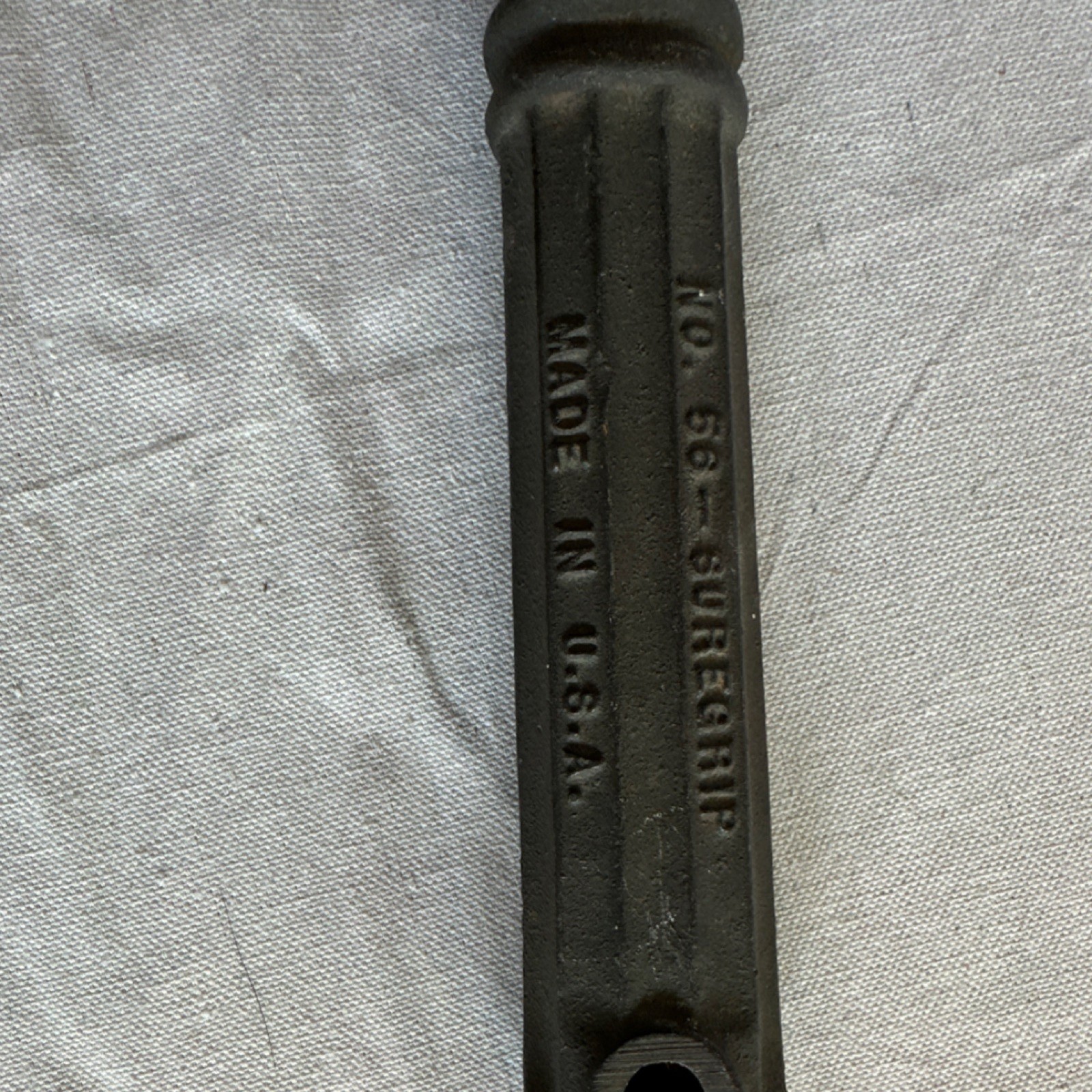 Antique ￼Crescent Bridgeport No. 66 Suregrip Adjustable nail puller