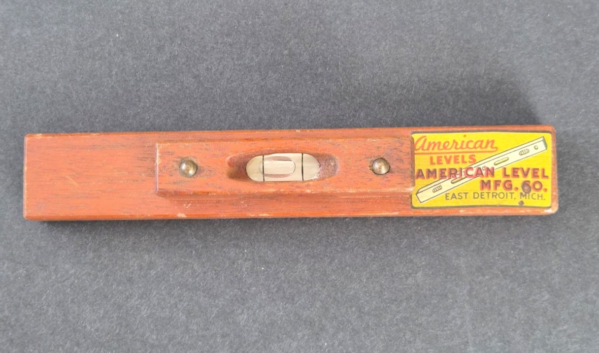 Vintage Wood American Level MFG. CO. East Detroit Michigan Bubble Level