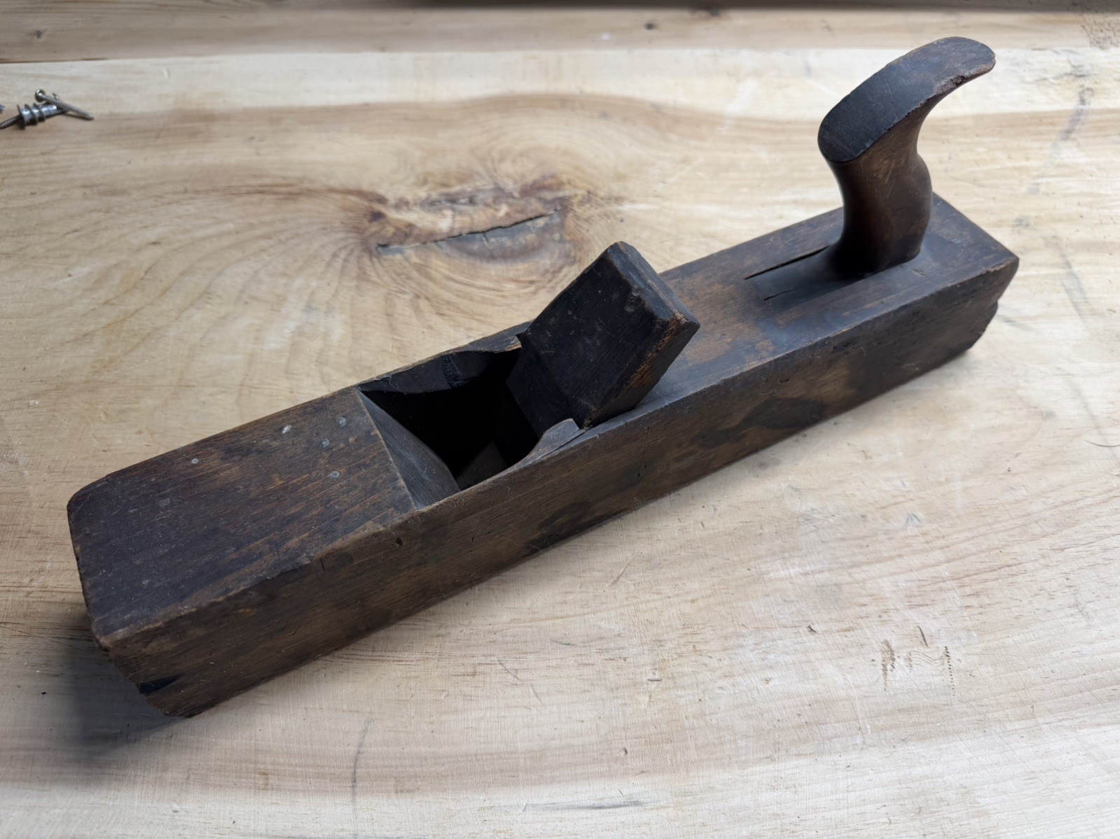 Antique wooden hand plane marked “Edward Carter – Troy, NY.”