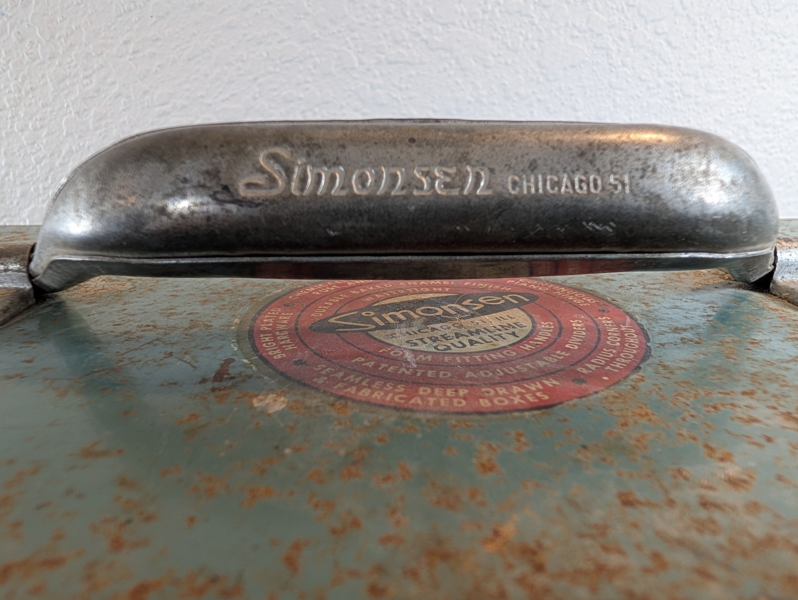 Vintage Simonsen Metal Products Co. Tackle Tool Box