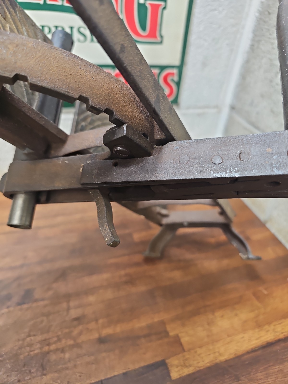N18- ANTIQUE Langdon Mitre Box for PARTS or RESTORE