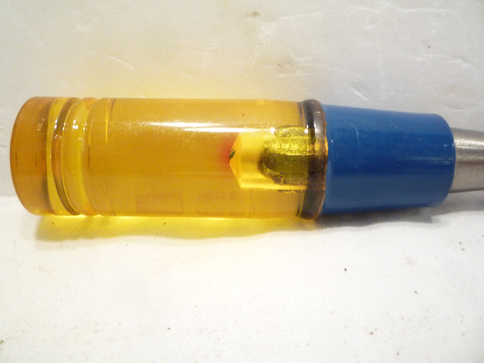 SERVESS Italy 1/2″ Bevel Edge Chisel – Yellow & Blue handle -7″ long – A Beauty!