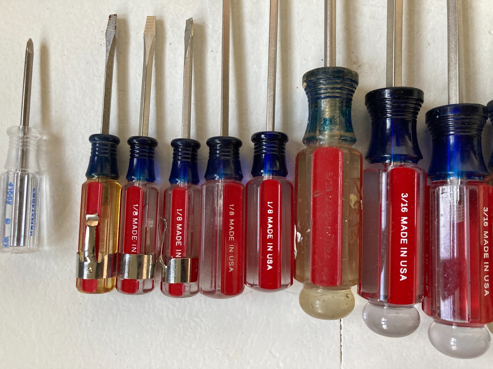 Craftsman USA Screw Driver lot of 46 Tools Flat/Phillips/Torx Pre-Owned
