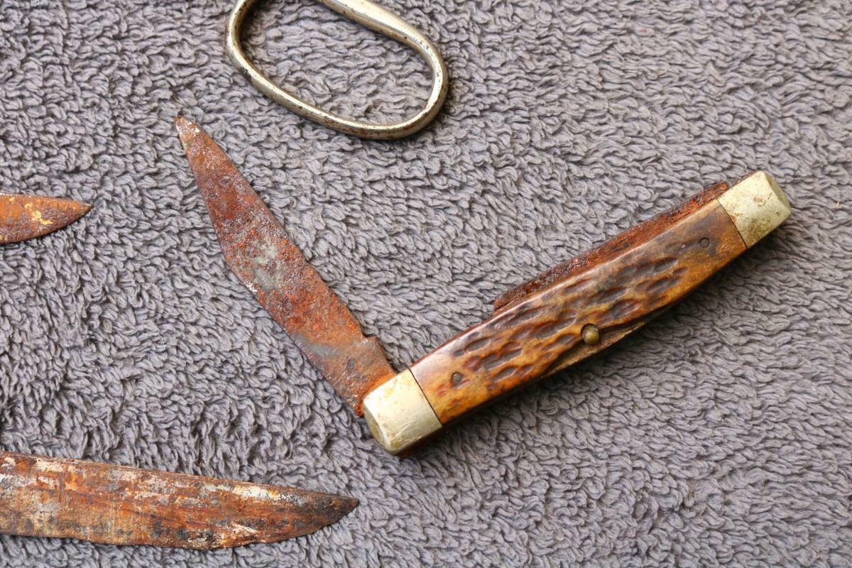 Knives Scissor Very old Estate Drawer Find Unusual CASE Henkles Brazil marked ZG