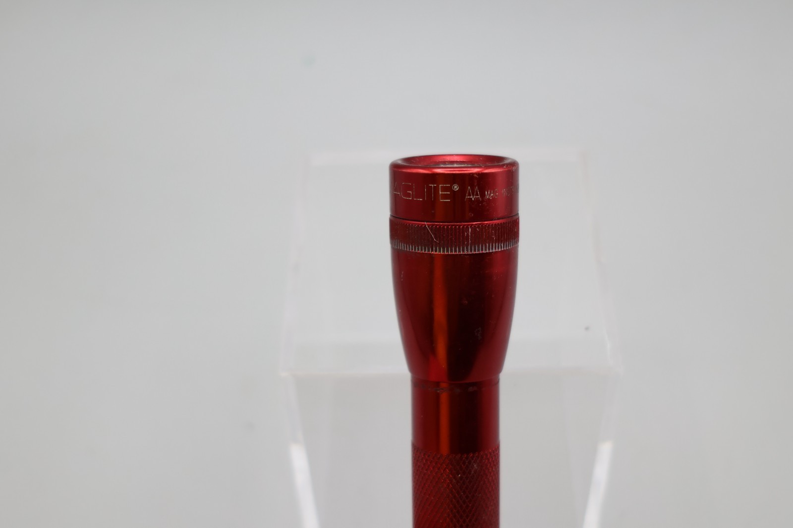 Mini Maglite Flashlight AA Red 6″ Mag Instruments California Vintage- Dut’s Deal