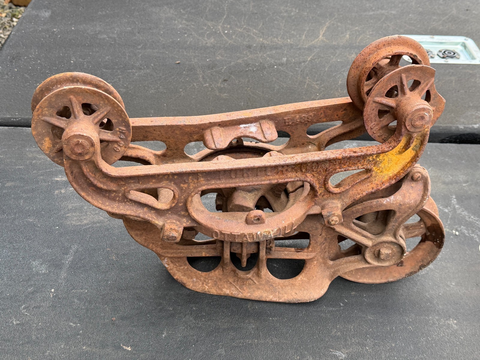 Vintage J. E. Porter Co Cast Iron Hay Trolley Ottawa Illinois Used