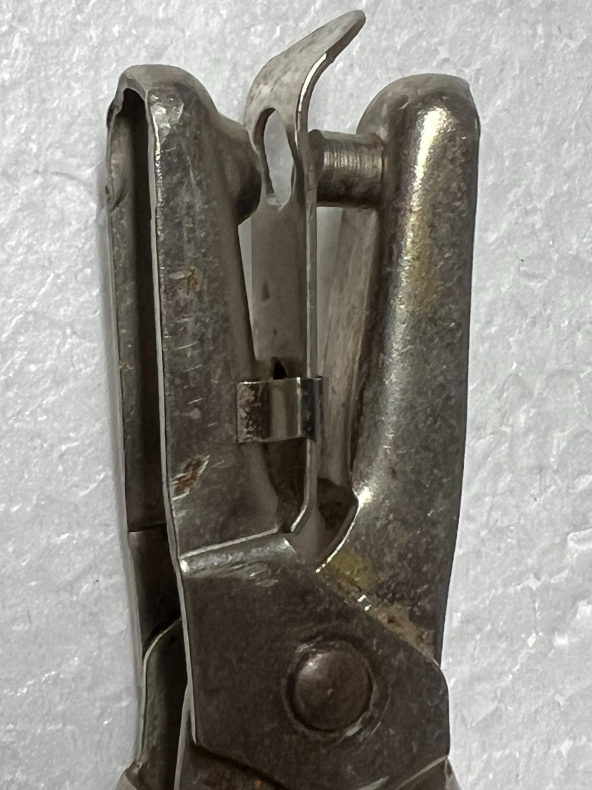 LOT Vintage One Hole Paper Punch Sargent McGill USA Spring Loaded Handle Office