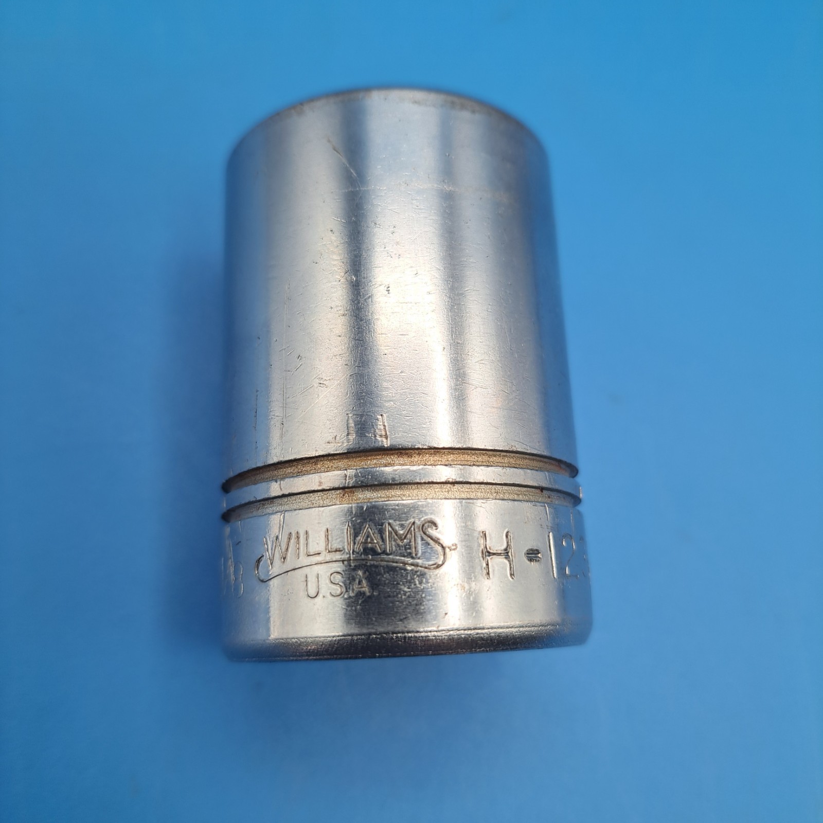 Vintage Williams 1 1/8″ Socket, 3/4″ Drive, 12 Point, No H-1236, Made in USA