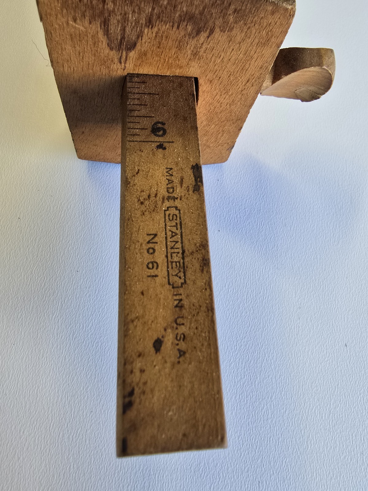Vintage Stanley No. 61 Wooden 6″ Carpenters Marking Scribe/Gauge – Made in USA