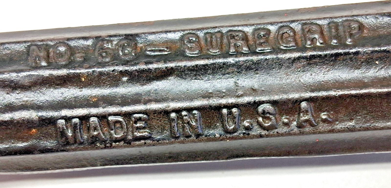 Nail Puller, BRIDGEPORT HARDWARE, Vintage SURE GRIP No. 56 Woodworkers Tool