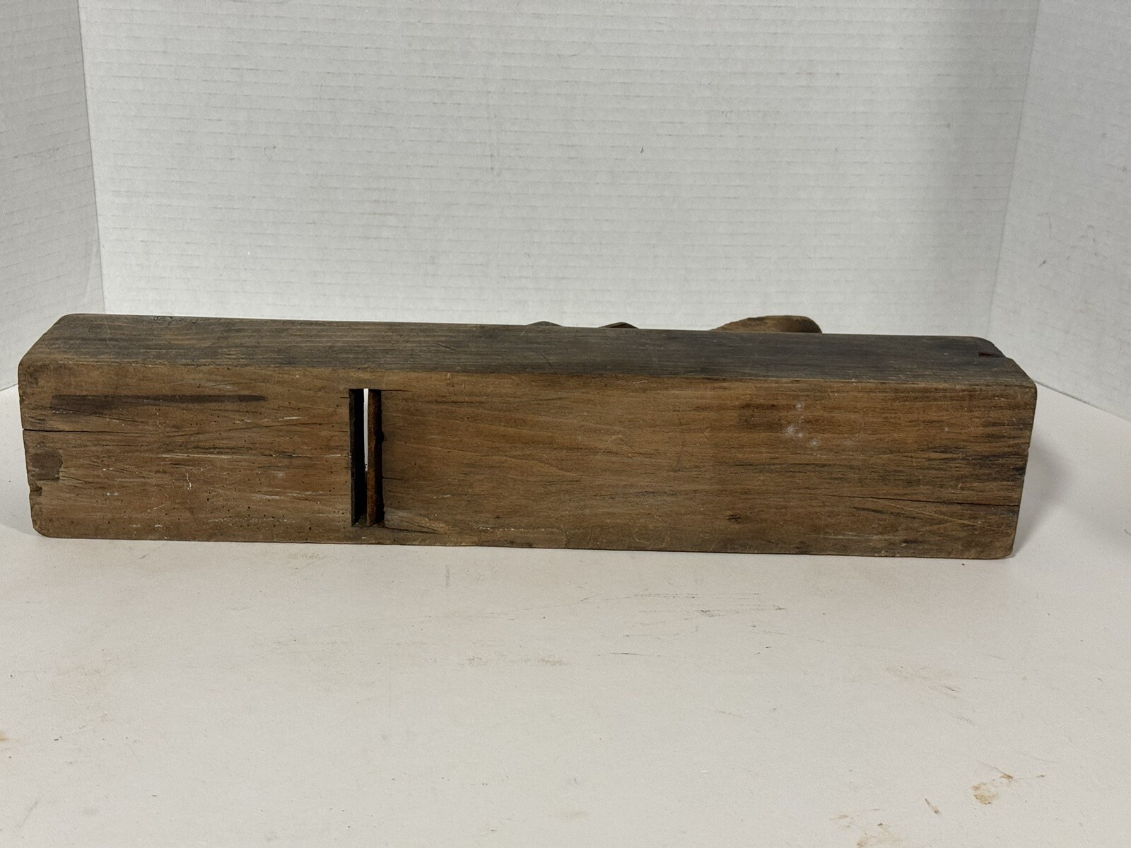 Antique Plane W.H Smith with W Butcher Blade 16 1/4″ Wood Working