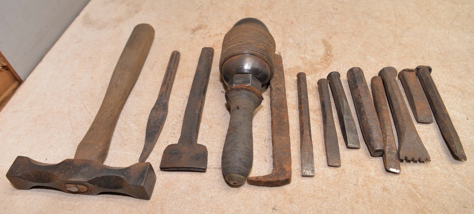 Antique stone marble worker engraving chisels hammer mallet collectible tool lot
