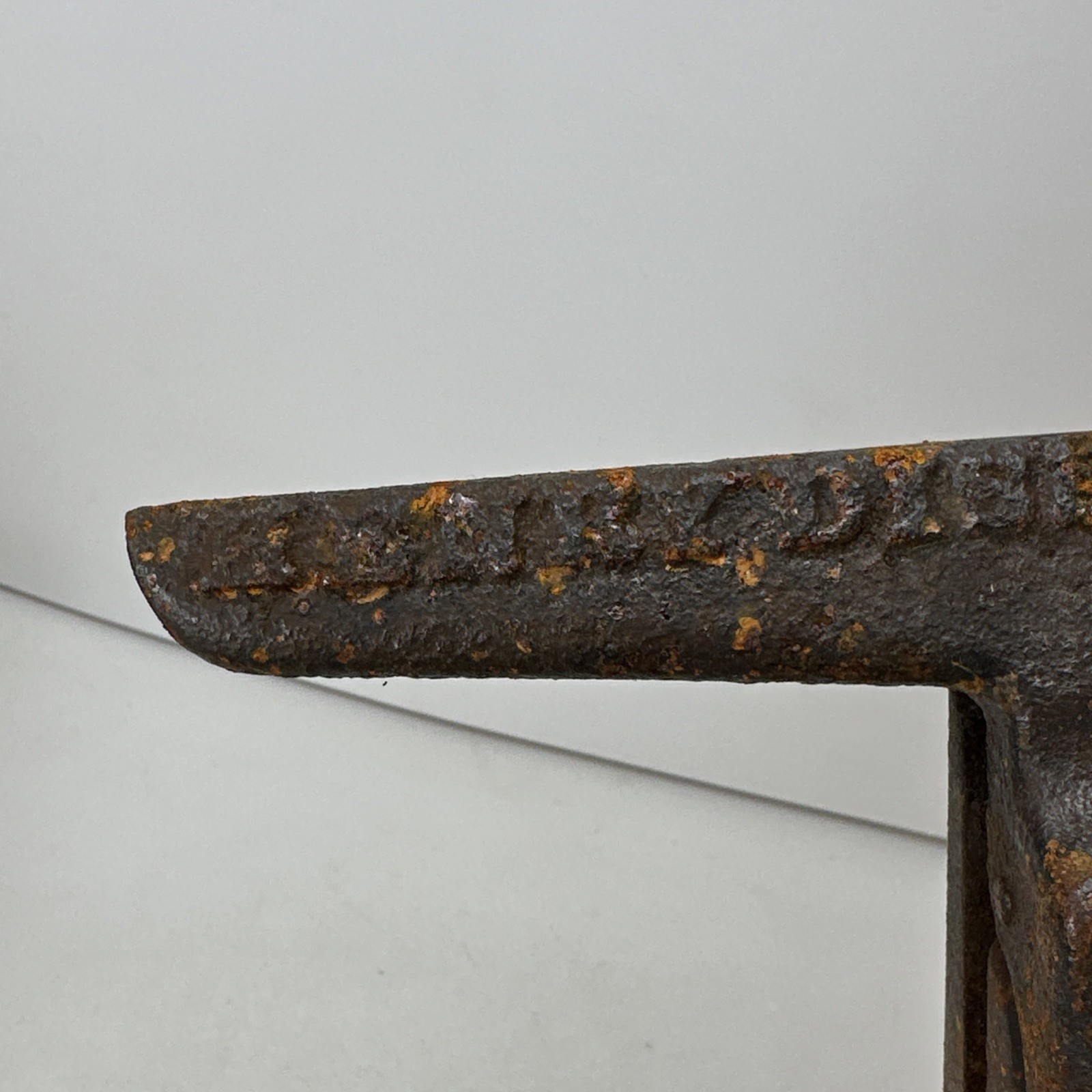 Antique Henry Disston & Sons Saw Blade Sharpening Clamp Bench Mount Vise Rustic