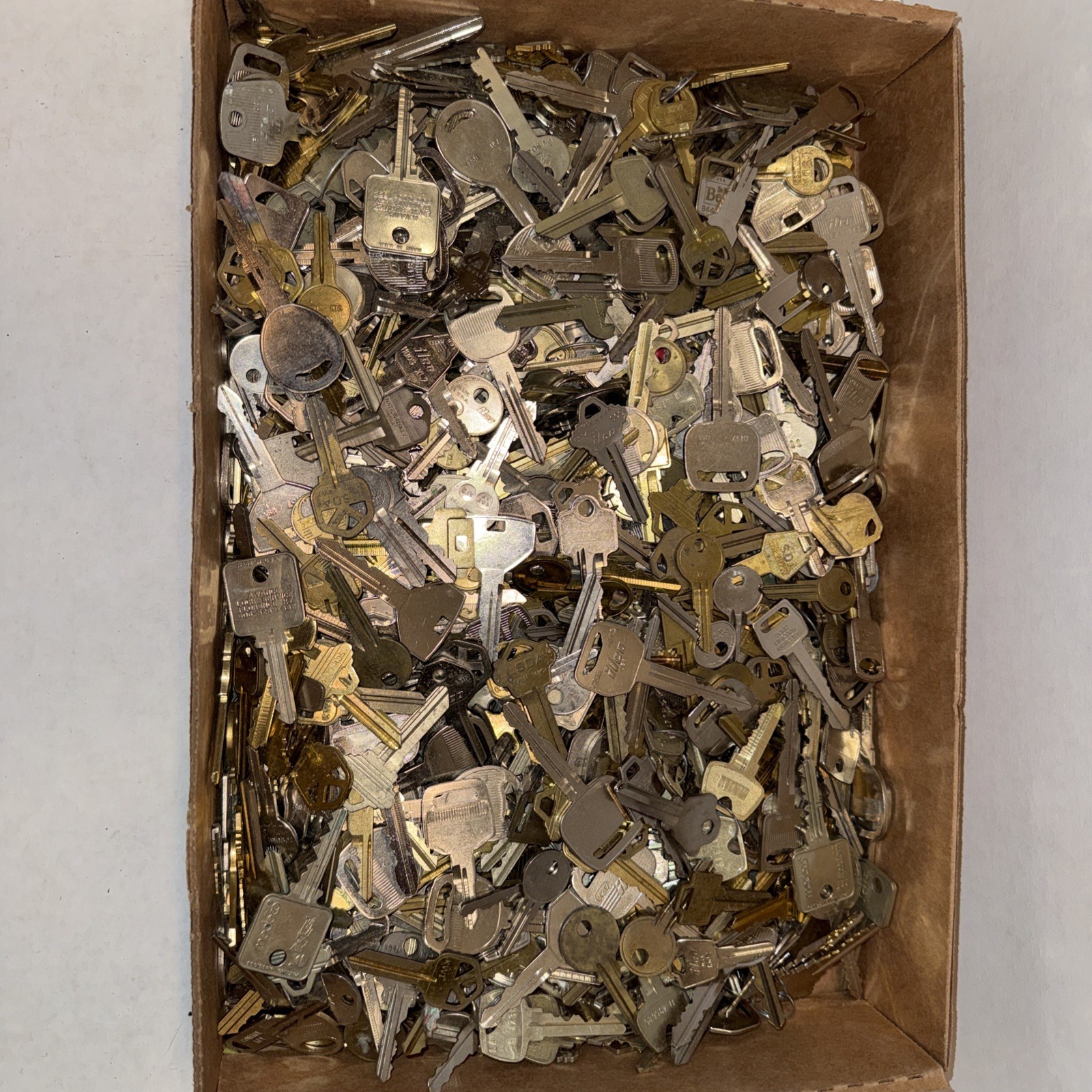 20 Pounds misc mix lot House Other keys Corbin Yale Cole Sargent Some Car Lot C
