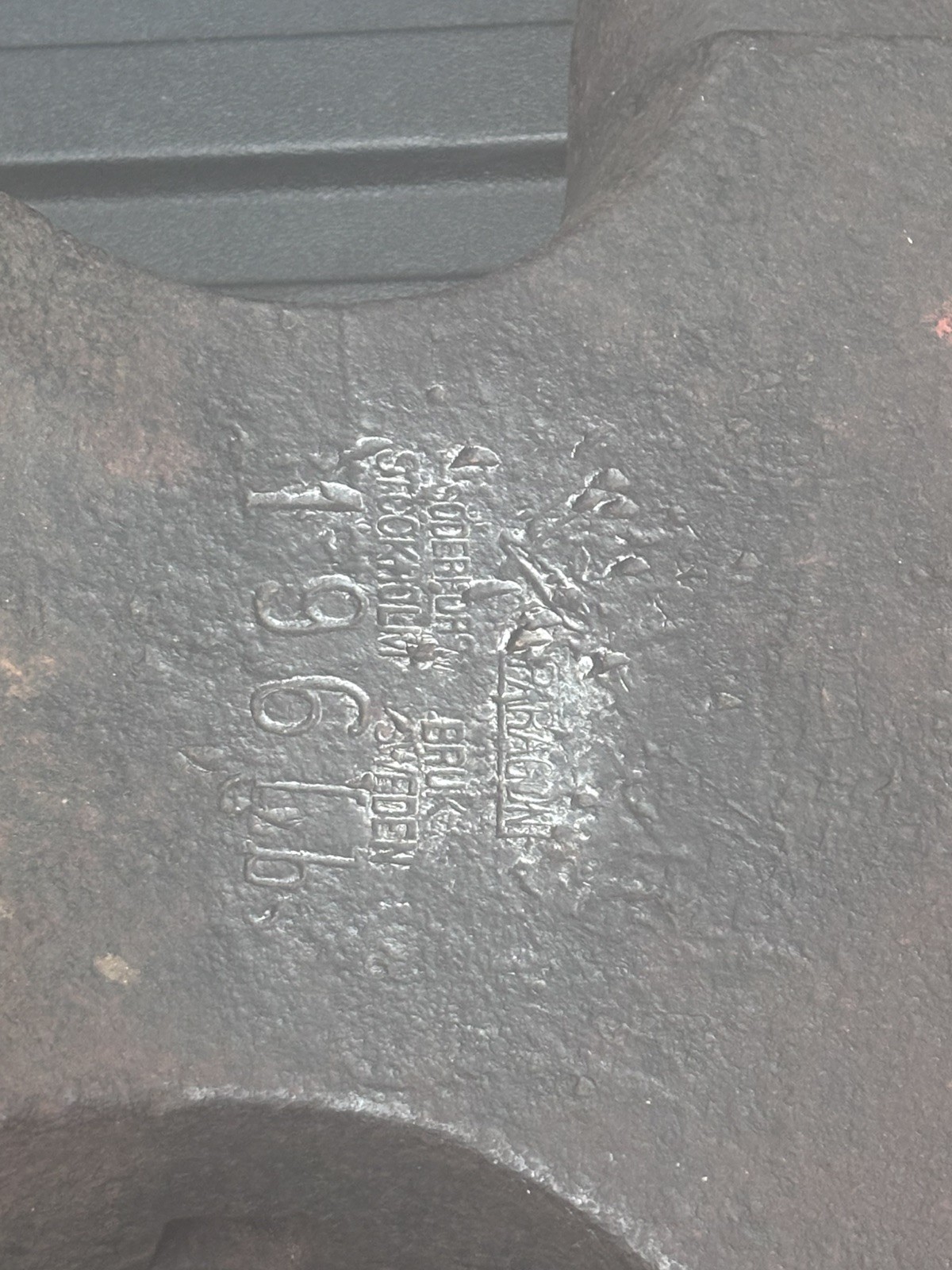 Swedish Soderfors “Paragon” Blacksmith’s Anvil – stamped 196lbs