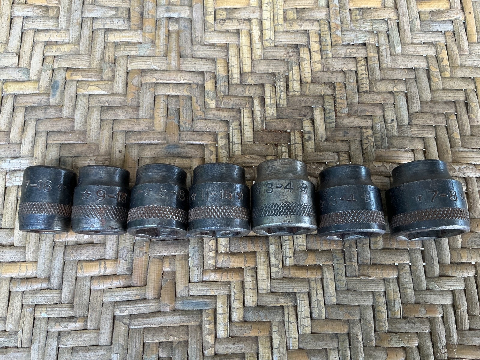 Vintage Duro Indestro Star Socket Set 1/2″ Drive 7 Piece USA 7/16″ – 7/8″