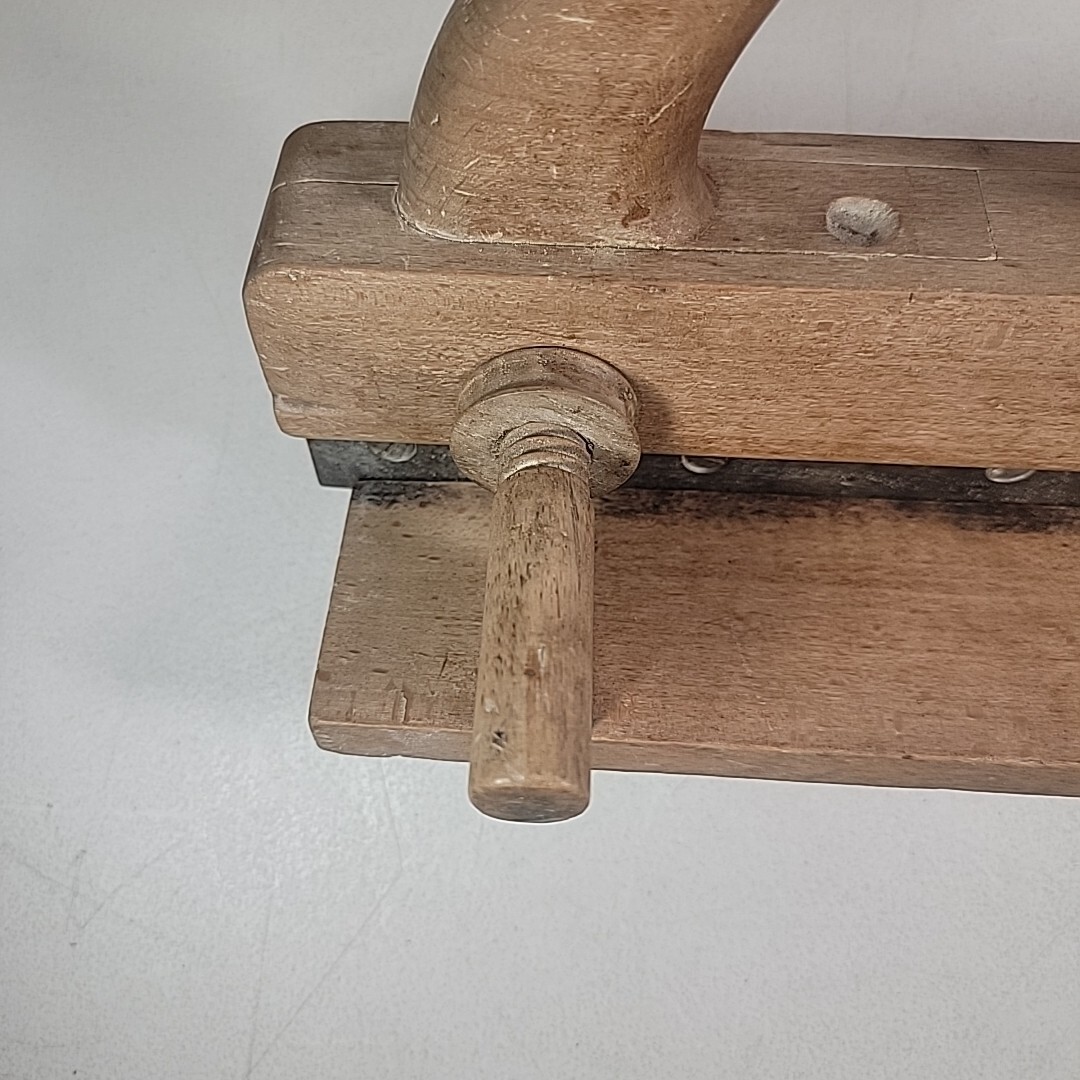 VINTAGE WOODEN WOOD PLANE PLOW PLOUGH PLATED BOTTOM & FENCE 13″ W.H. HOFFMAN