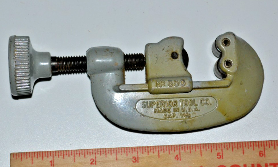 Vintage Superior Tool Company No. 350 Tube cutter