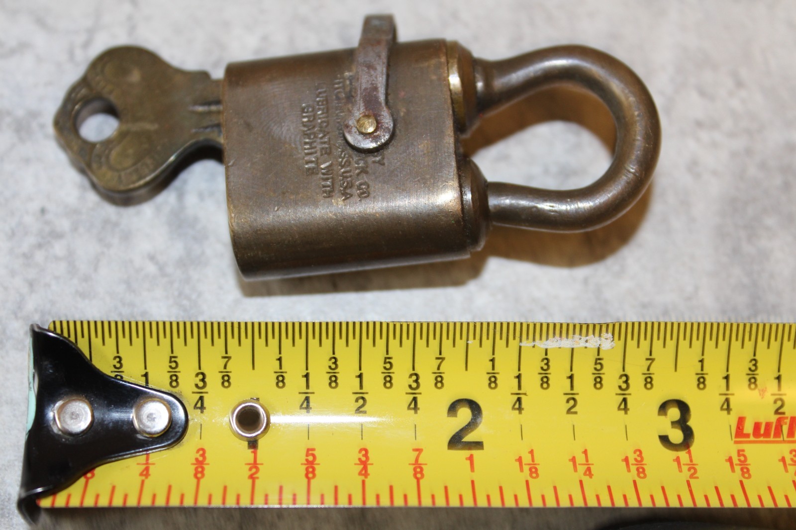 VINTAGE BRASS U.S.N. UNITED STATES NAVY PADLOCK
