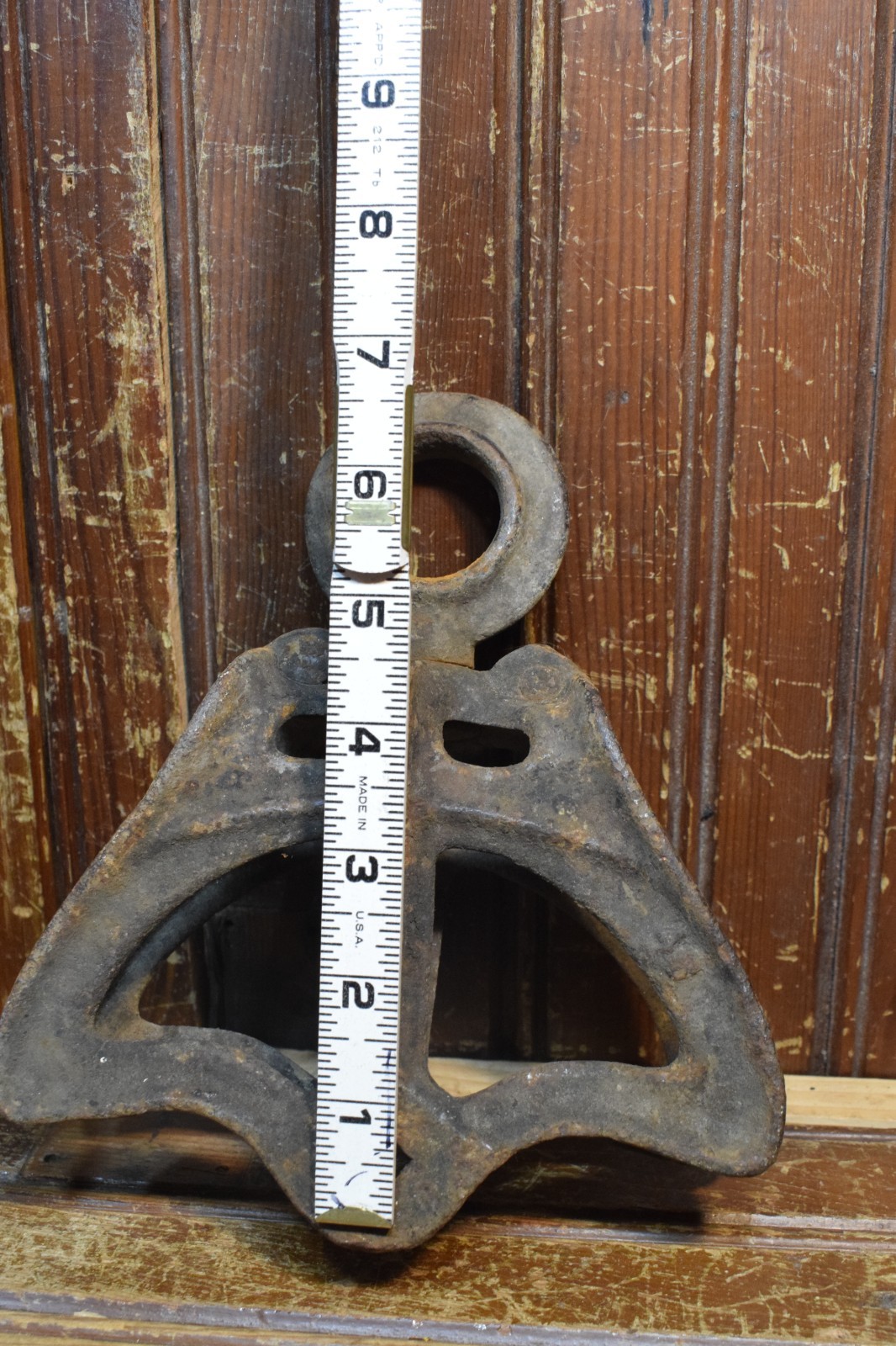 MYERS OK HAY LOFT PULLEY BARN CAST IRON FRAME VINTAGE 1890s TO 1940s TROLLEY 2PC